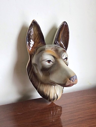 Vintage german shepherd - vintage, china
